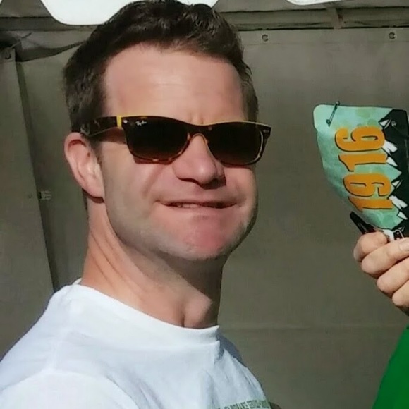 Meet your Posher, Brent - Picture 1 of 1